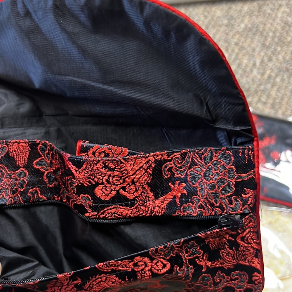 Asian Clutch - Picture 3 of 7